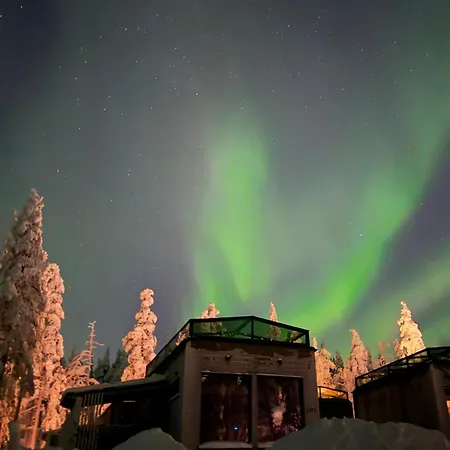 Lapland Luxury Igloos B Villa *