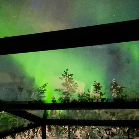 Lapland Luxury Igloos B * Levi
